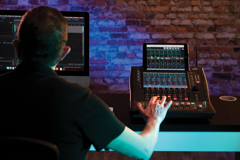 Peavey AUREUS Digital Mixer