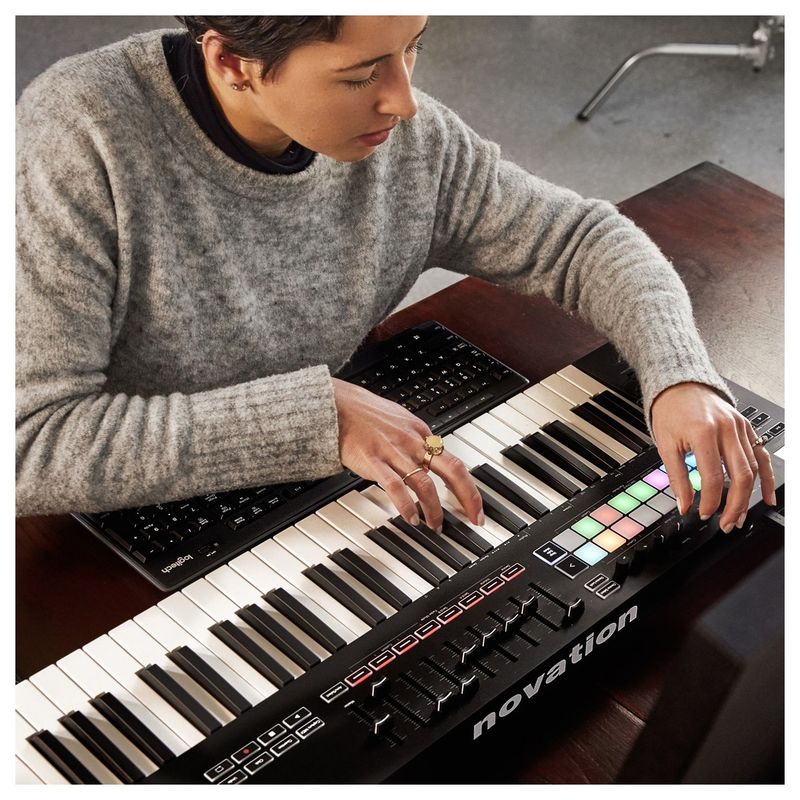 Novation LaunchKEY 61 MK3 - Sound1.com