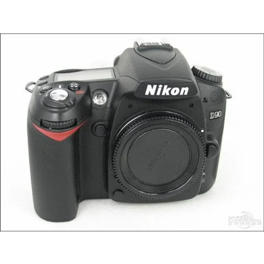 Nikon D90 digitalt speilreflekskamera (DSLR), 12,3 megapiksler - BRUKT