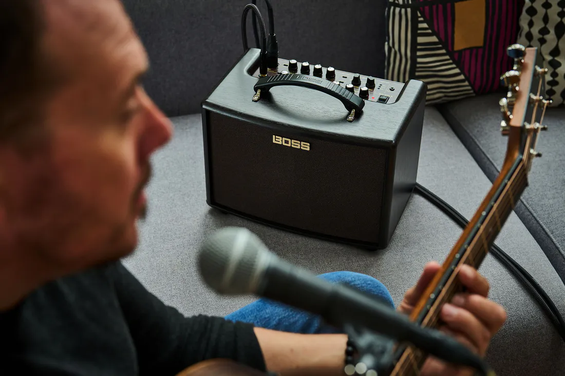Boss AC-22LX Akustisk Forsterker
