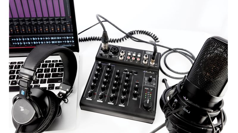 ART USB MIX 6 - 6-kanals Mixer / USB Audio Interface m/effekter